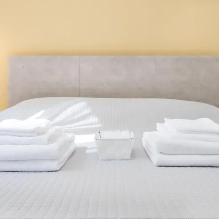 Magnoliaapartments - 18b Visconti Duomo Апартаменты *